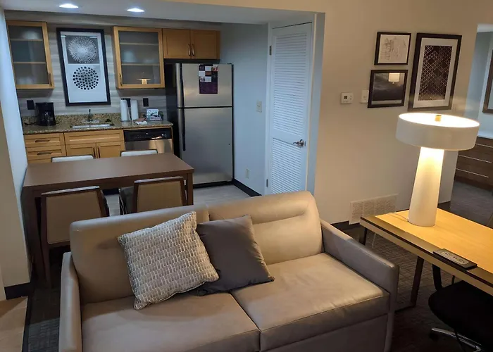 Mainstay Suites St Louis - Galleria