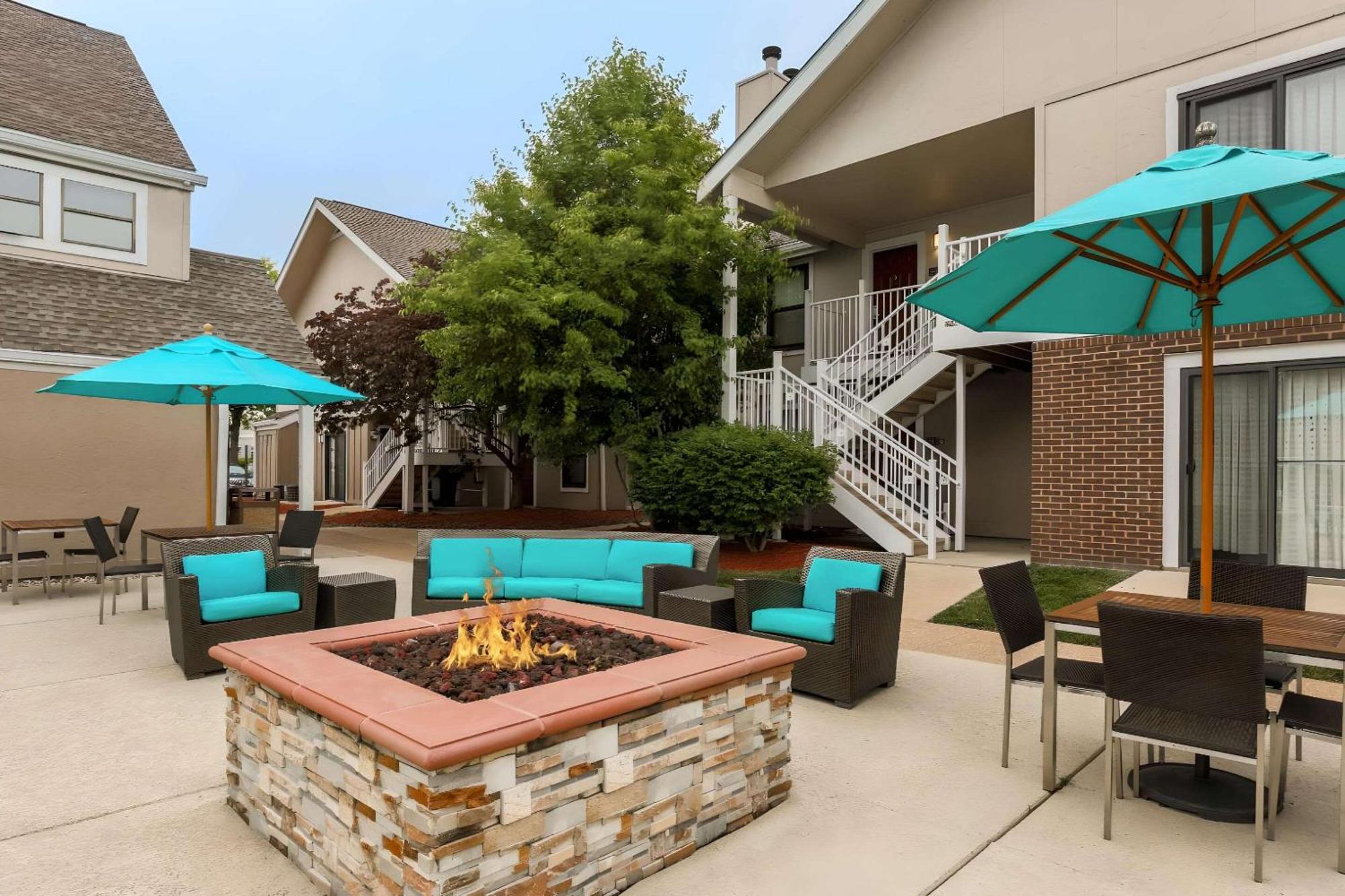 Hotel Mainstay St Louis - Galleria Richmond Heights