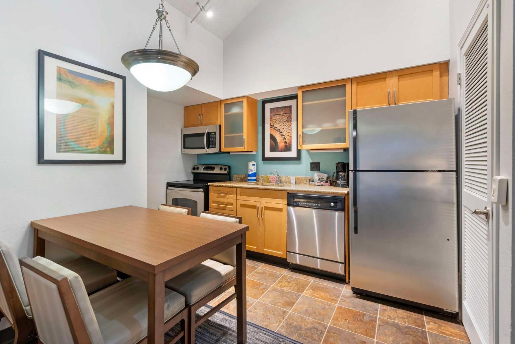 Mainstay St Louis - Galleria 3* Richmond Heights