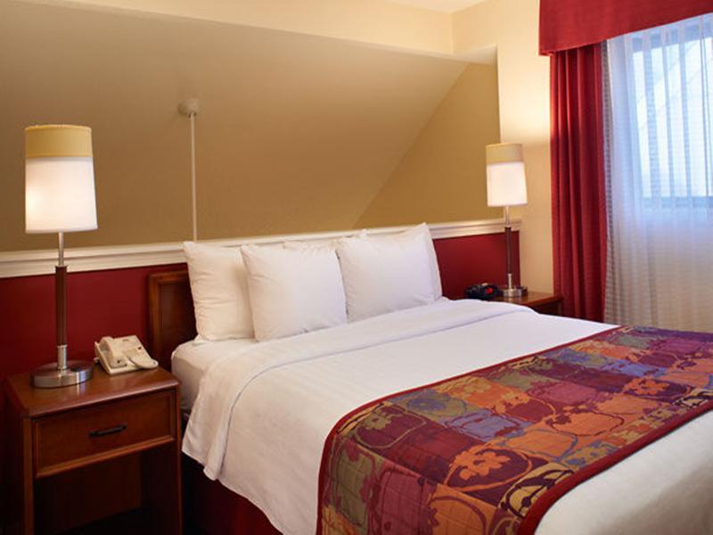 Mainstay St Louis - Galleria 3*