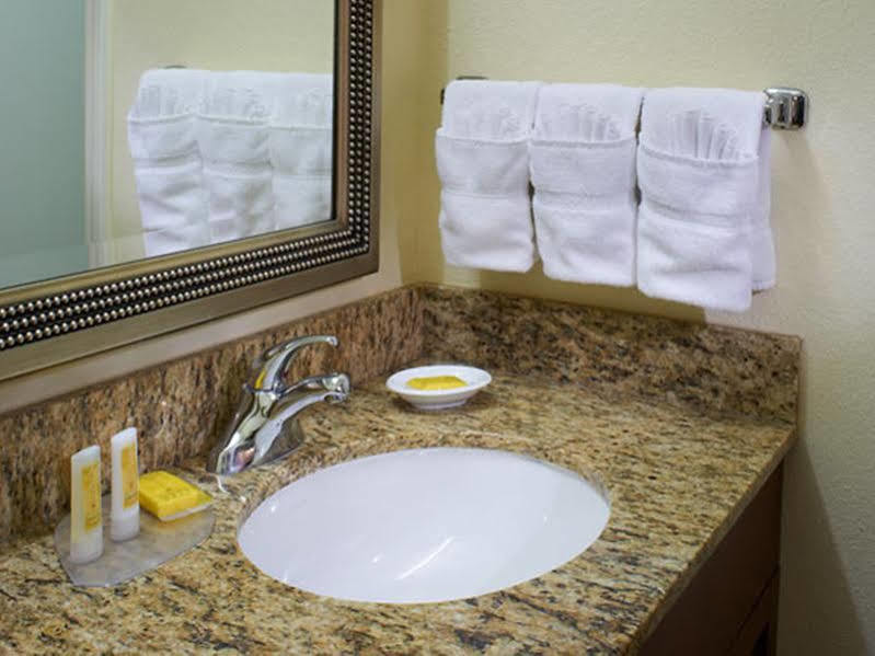 Hotel Mainstay St Louis - Galleria Richmond Heights